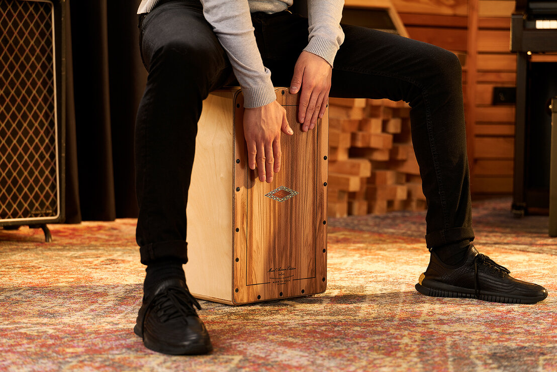 Playing cajon hotsell